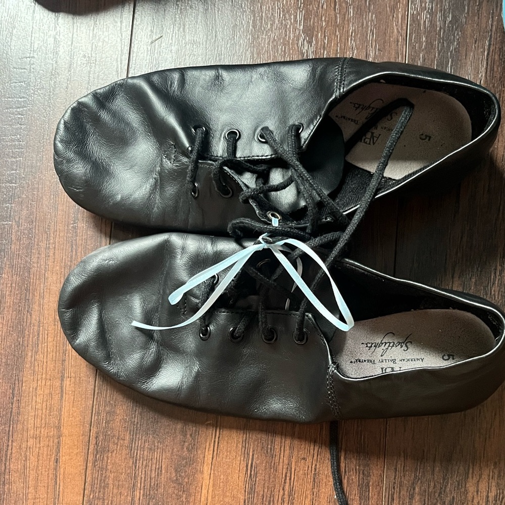 Stylish ABT Black Jazz Leather Women's Athletic Shoes
